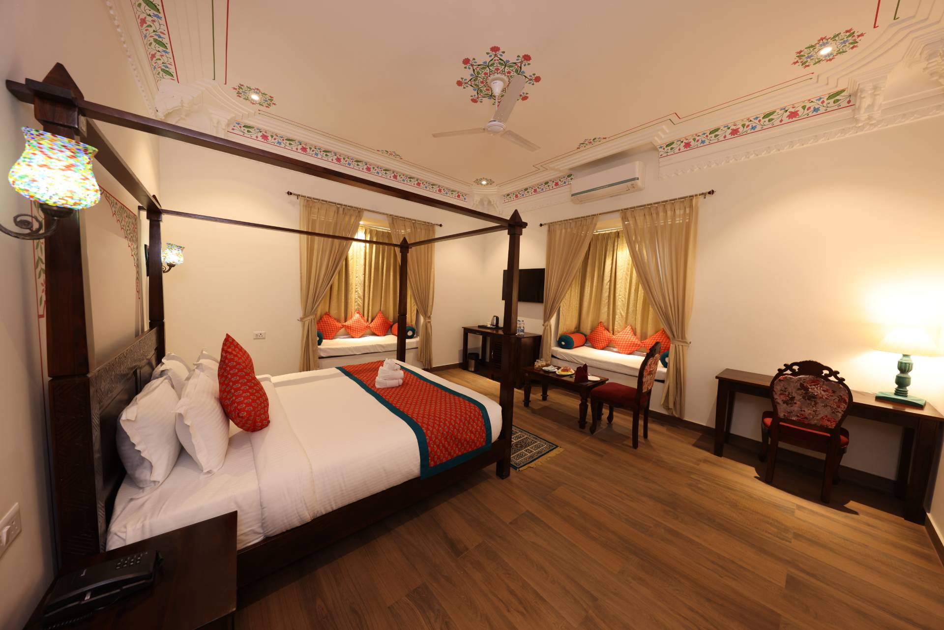 Superior Rooms View 2